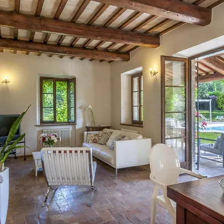 Marche Close Culture *