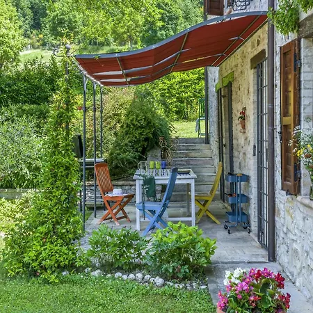 Marche Close Culture